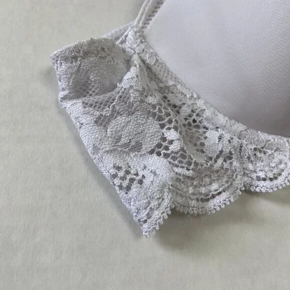 Victoria's Secret Dream Angels lined demi bra, 32C - Picture 4 of 6